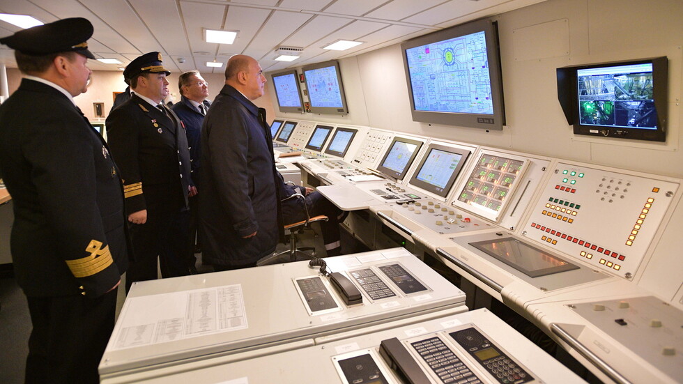 كاسحة الجليد الروسية الأقوى في العالم 