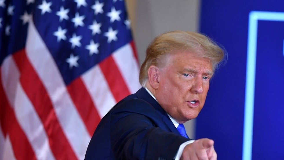 ترامب يقيل مدير وكالة الأمن السيبراني وأمن البنية التحتية