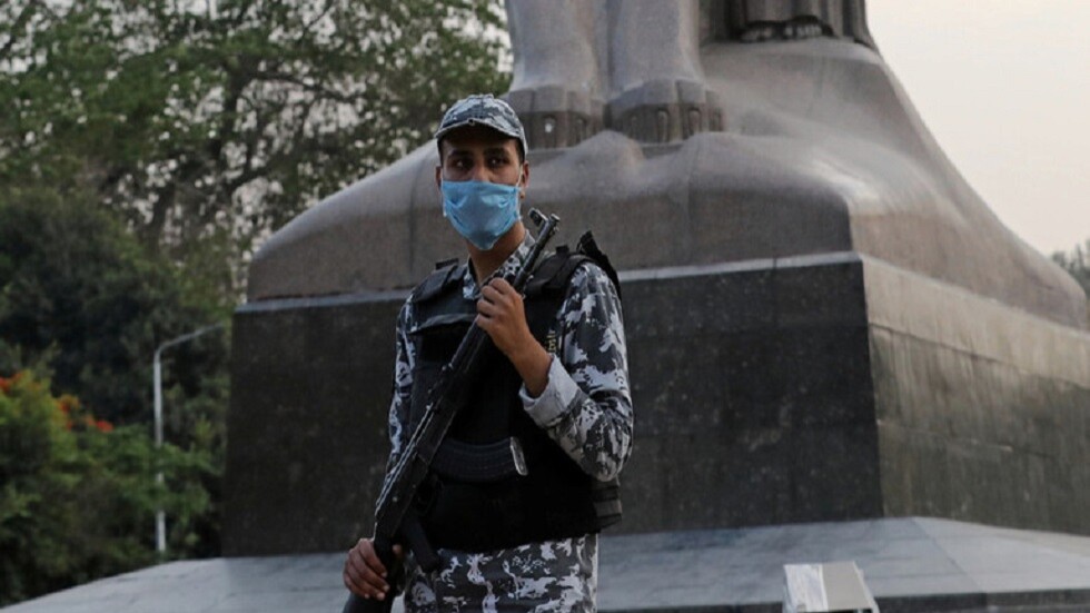 سفاح الجيزة يمثل جريمة الإسكندرية.. واستخراج جثة ضحية جديدة