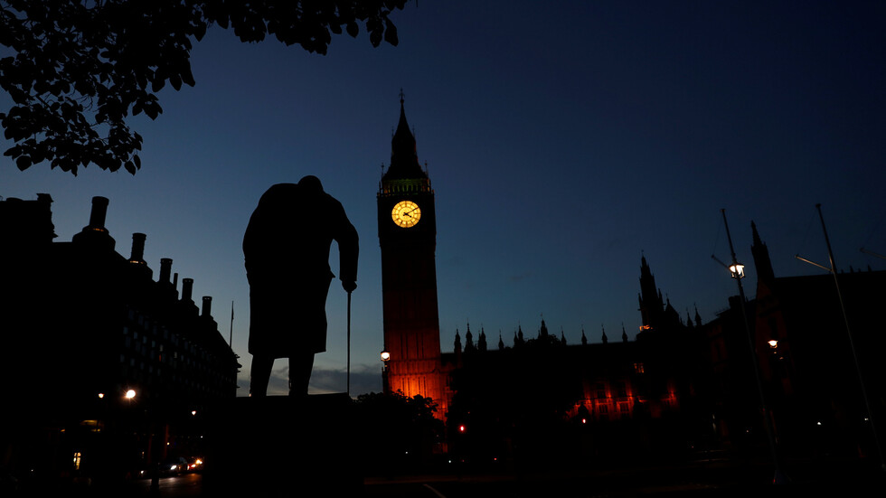 بريطانيا تتجه لخفض تواجدها العسكري في أفغانستان