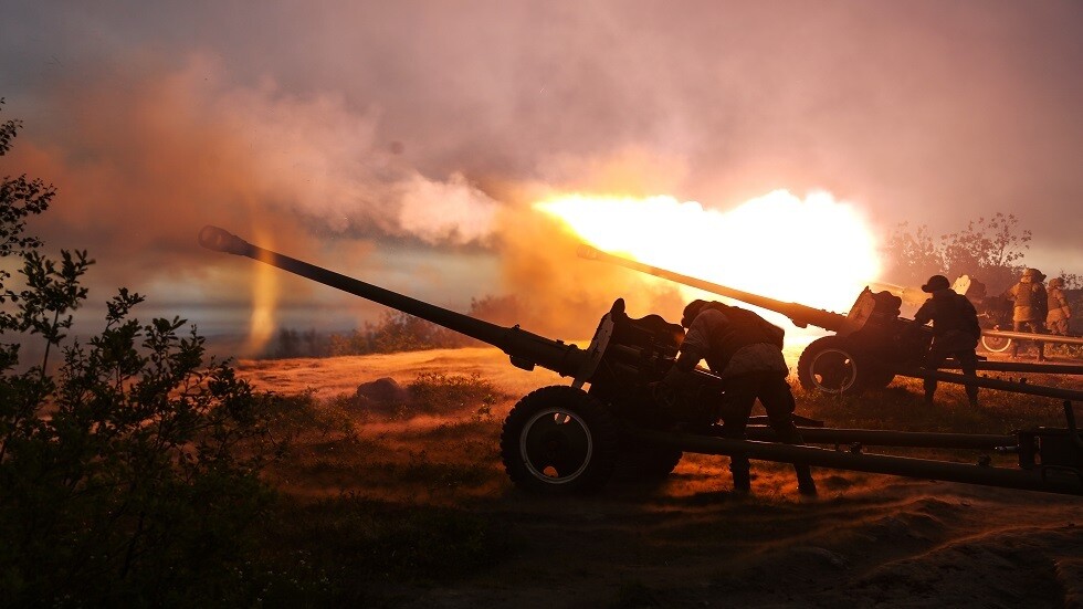 بمناسبة الذكرى 76 على تأسيسها.. شاهد قدرات قوات المدفعية والصواريخ في الجيش الروسي!