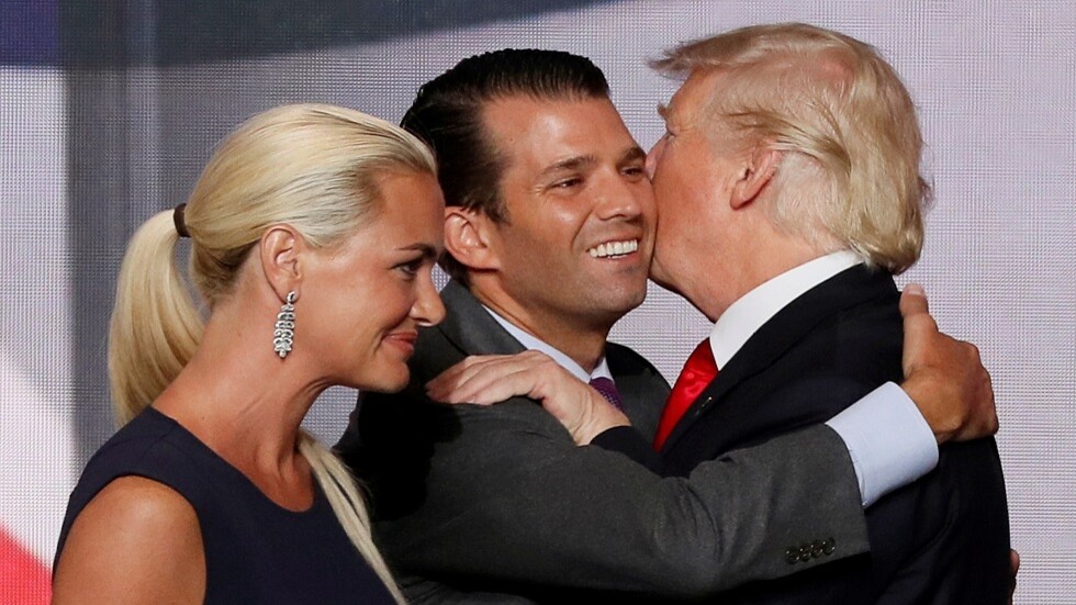 إصابة نجل ترامب بفيروس كورونا