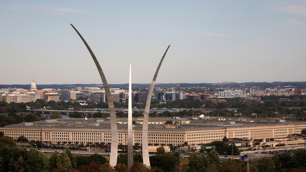 ازدياد الإصابات بفيروس كورونا يدفع البنتاغون إلى اتخاذ إجراءات جديدة