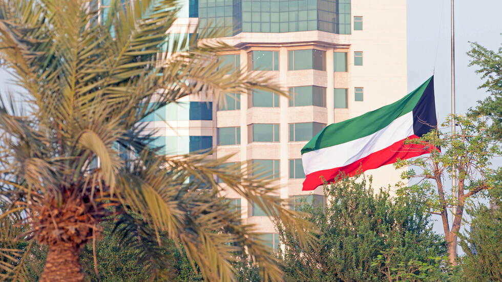 الكويت.. حريق في وزارة الصحة يتلف ملفات "مهمة"