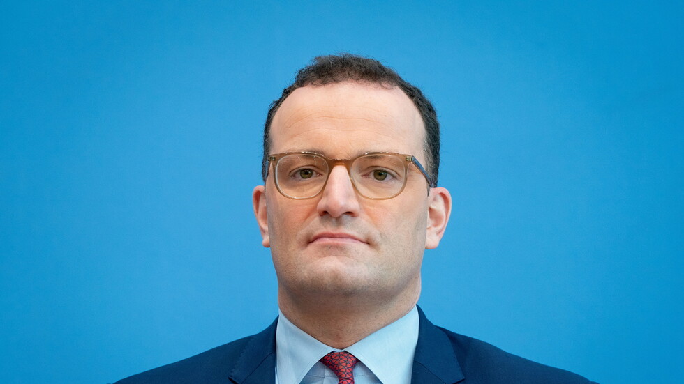 وزير الصحة الألماني: برنامج التطعيم ضد كورونا قد يبدأ الشهر المقبل