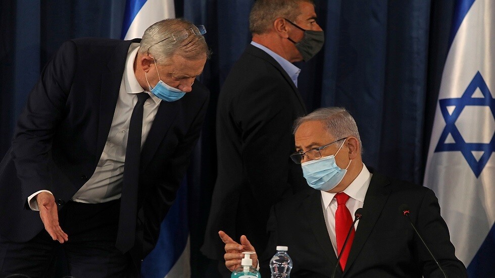 "جروزاليم بوست": نتنياهو لم يخطر غانتس وأشكنازي بزيارته إلى السعودية