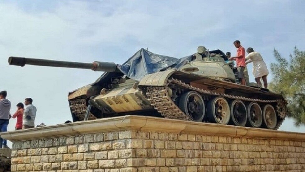 إزاحة الستار عن تمثال دبابة "تي - 55" في الهند