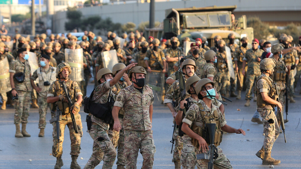 حركة نزوح لبعض العوائل السورية من بشرّي اللبنانية خشية من أعمال انتقامية