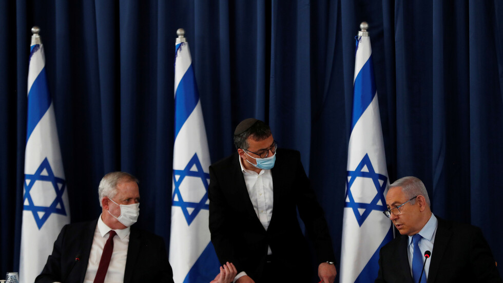 استطلاع رأي: الإسرائيليون يريدون انتخابات رابعة ويختارون رئيس حكومتهم