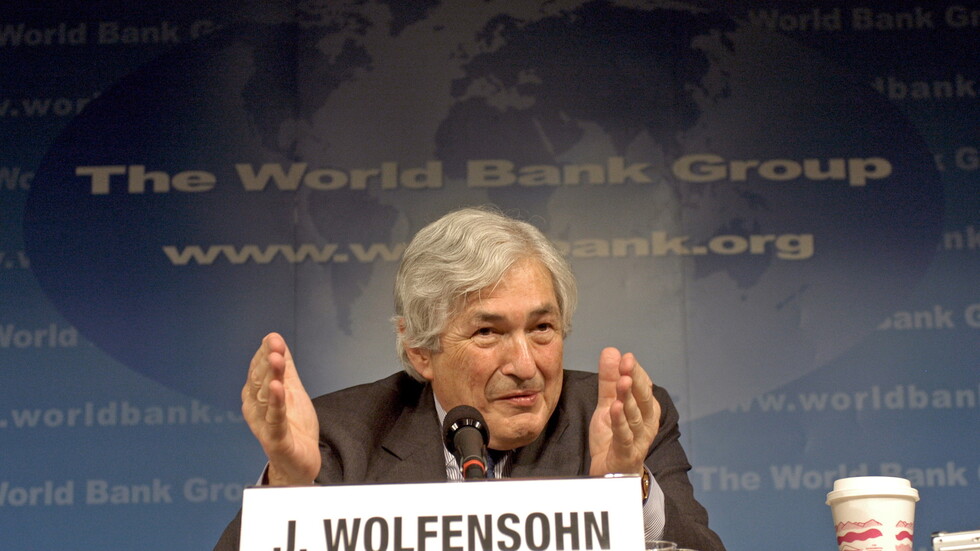 وفاة الرئيس السابق للبنك الدولي جيمس وولفنسون