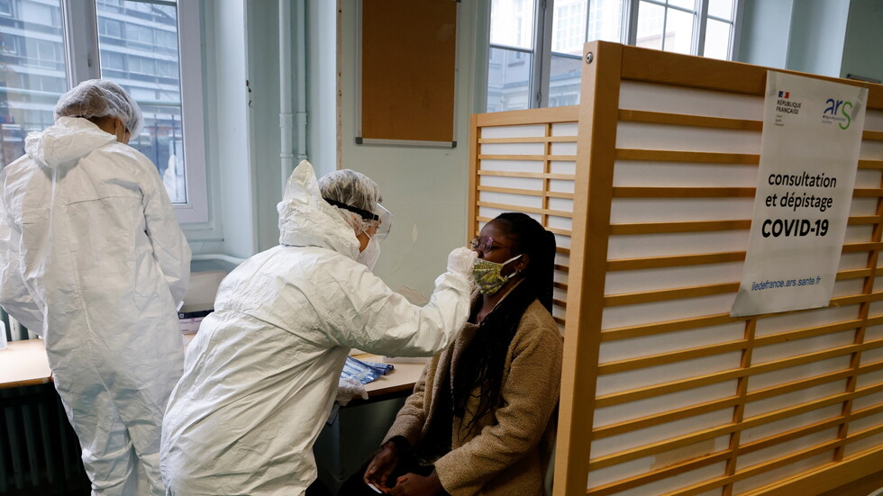 فرنسا.. انخفاض معدل تفشي كورونا ورفع تدريجي للقيود بالأسبوع الثاني من ديسمبر