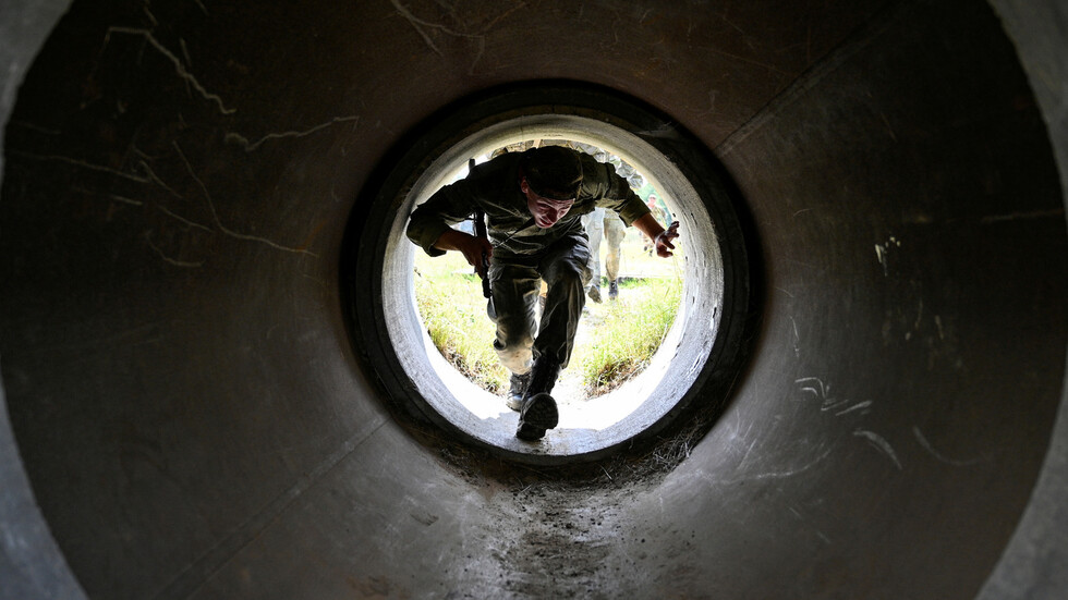 إدخال الذكاء الاصطناعي على البدلة العسكرية الروسية الجديدة (صور)