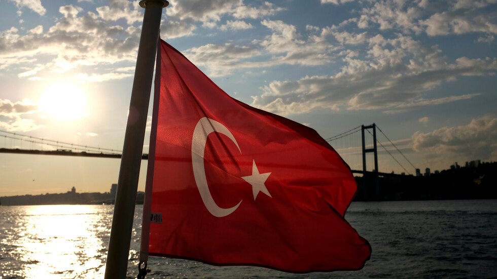 شركة تركية تصدر حافلات كهربائية إلى السويد