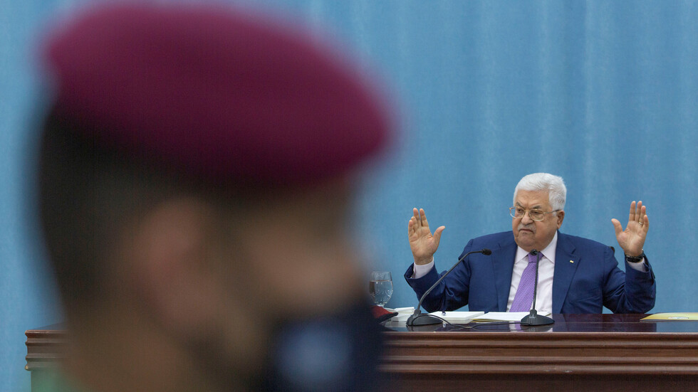 عباس يبدأ اليوم جولة عربية تشمل الأردن ومصر