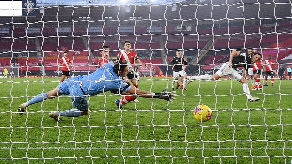 ثنائية كافاني تلهم يونايتد لانتفاضة رائعة أمام ساوثامبتون (فيديو)