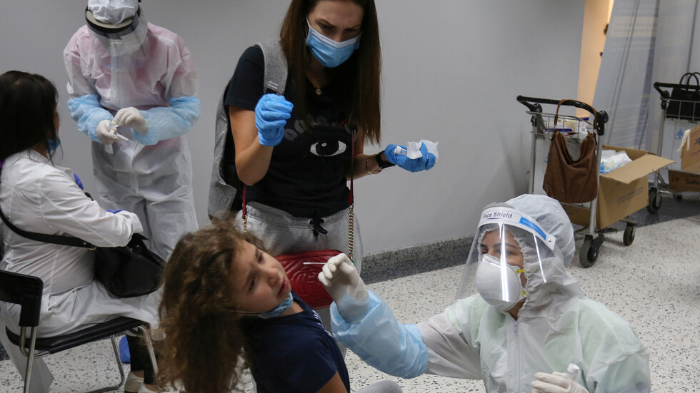 لبنان يسجل 13 وفاة و1266 إصابة جديدة بكورونا