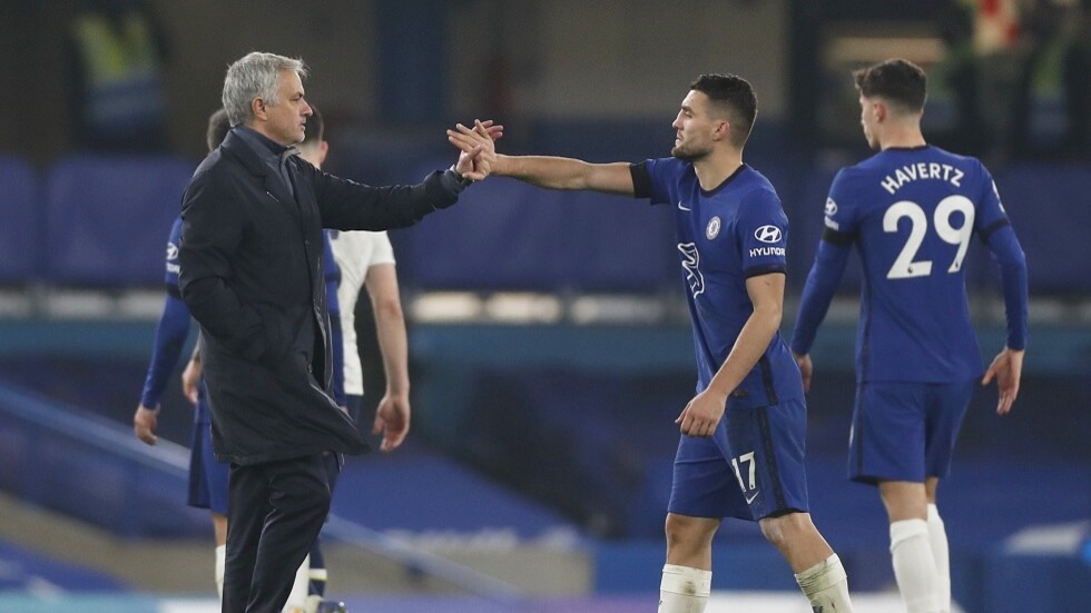 توتنهام يستعيد صدارة الدوري بتعادل دون أهداف مع تشيلسي