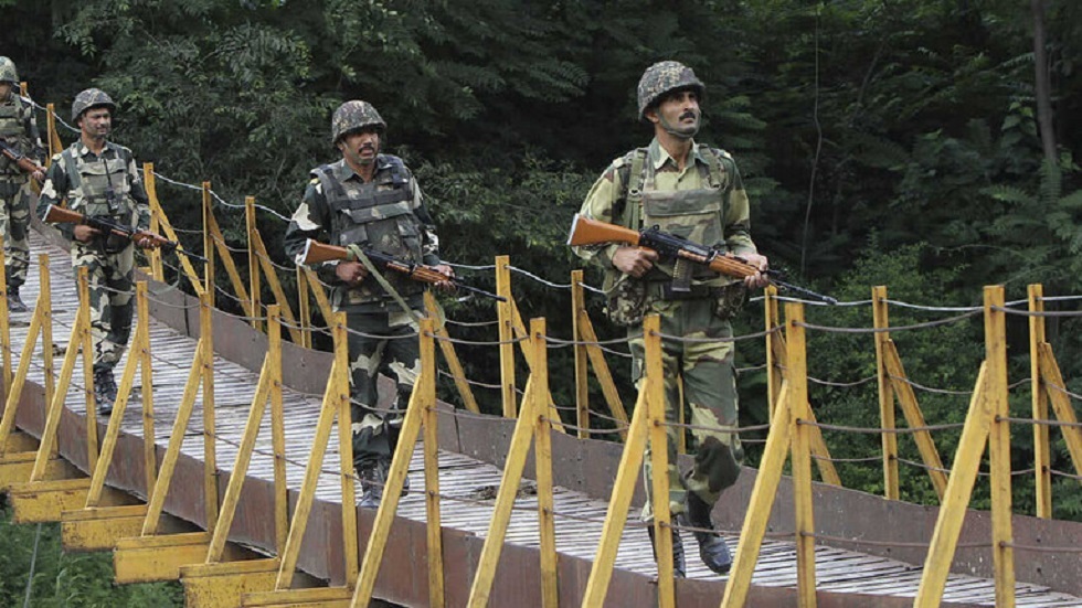 الهند.. مقتل 4 جنود و3 مسلحين في معركة بالأسلحة في كشمير