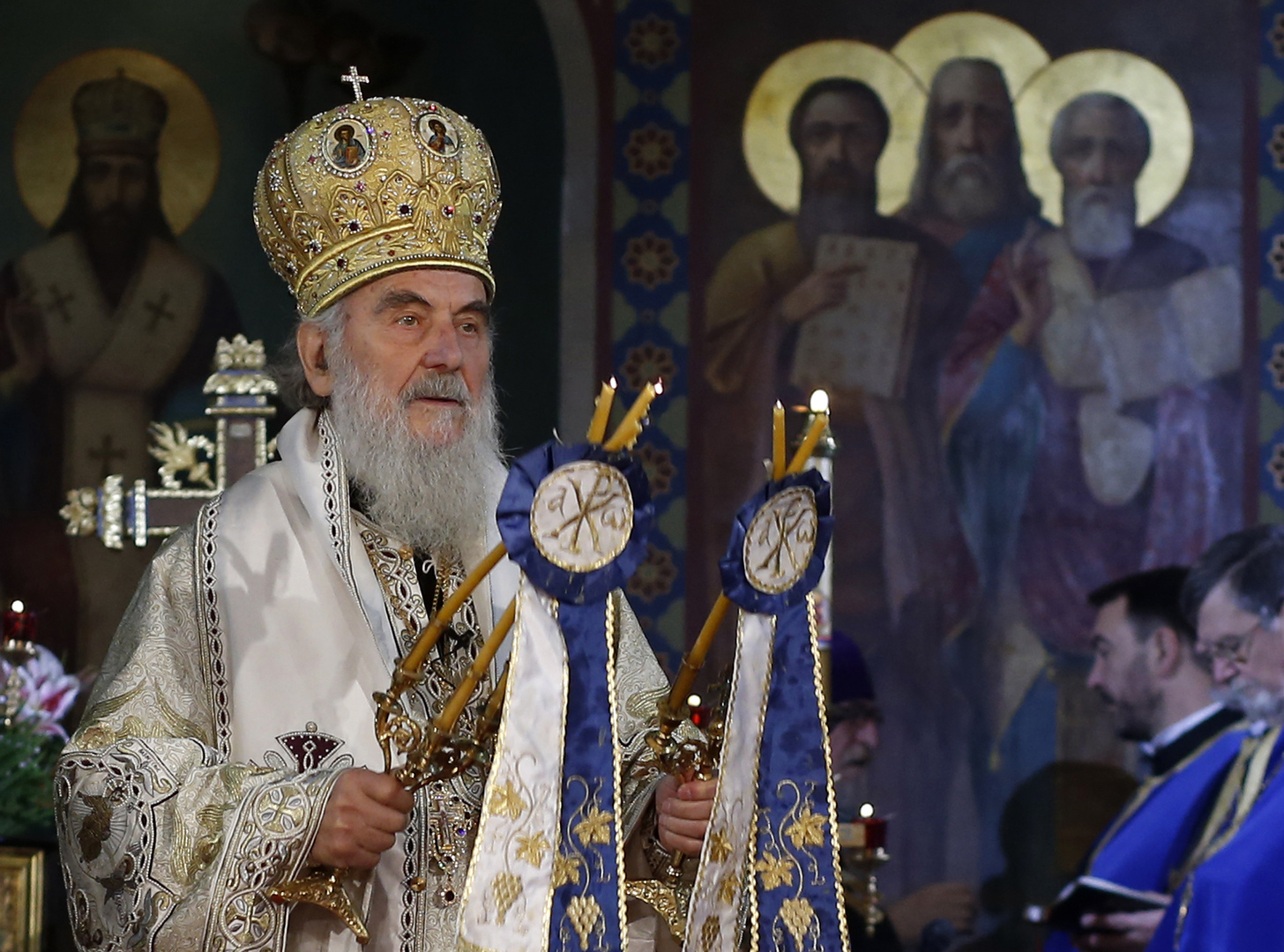 وفاة بطريرك الكنيسة الأرثوذكسية الصربية بسبب فيروس كورونا