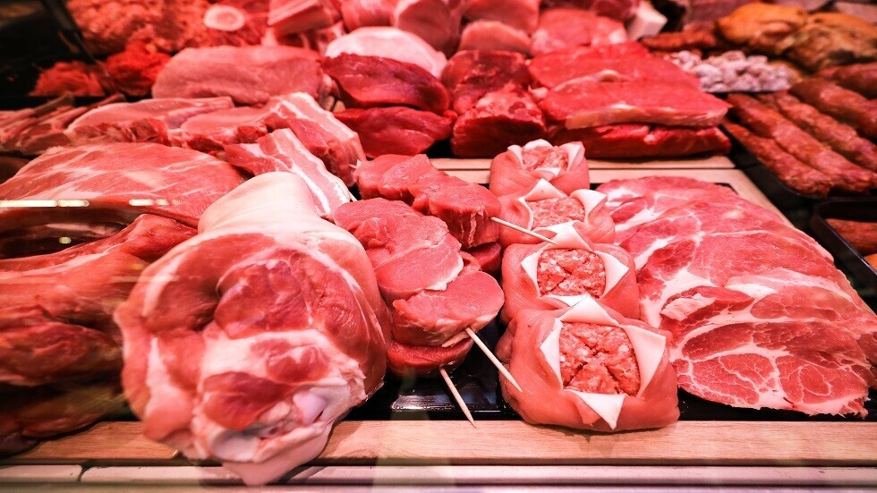 باحثون يطورون شرائح لحم من خلايا بشرية ويصرون أن هذا لا يعني 