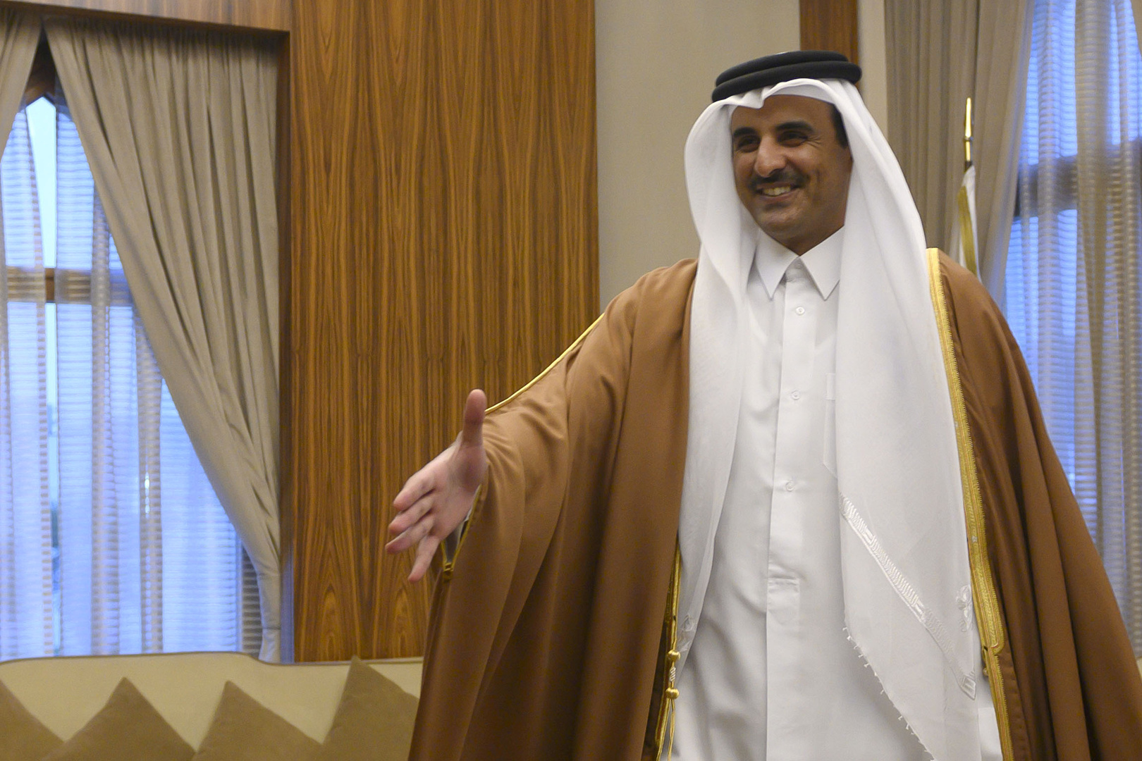 أمير قطر يعين شيخا من الأسرة الحاكمة سفيرا للدوحة في موسكو