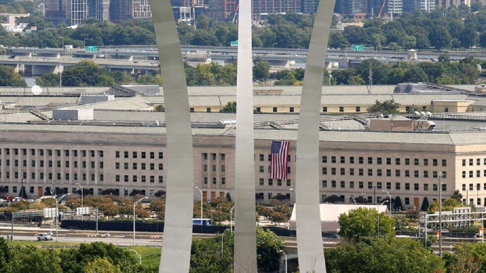 استقالة رئيس فريق العمل الخاص بهزيمة "داعش" في وزارة الدفاع الأمريكية