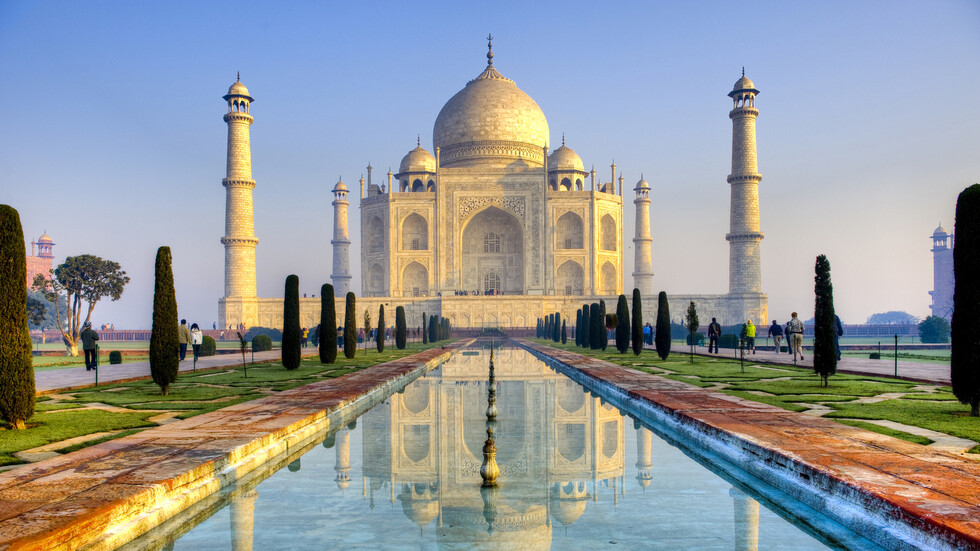 خبيرة تفك  الرموز الدينية المخفية وراء الهندسة المعمارية الرائعة لتاج محل