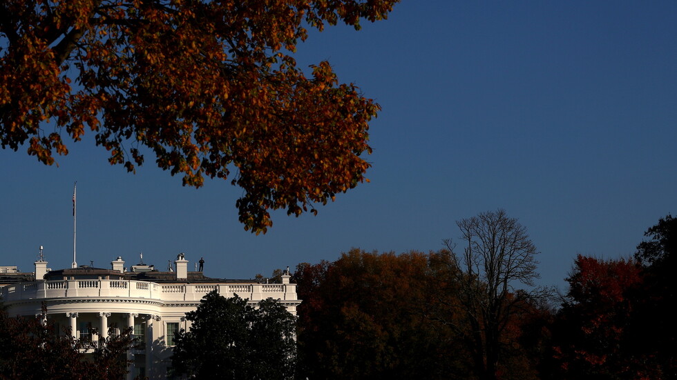 يكفي اللعب في ألعاب الآخرين