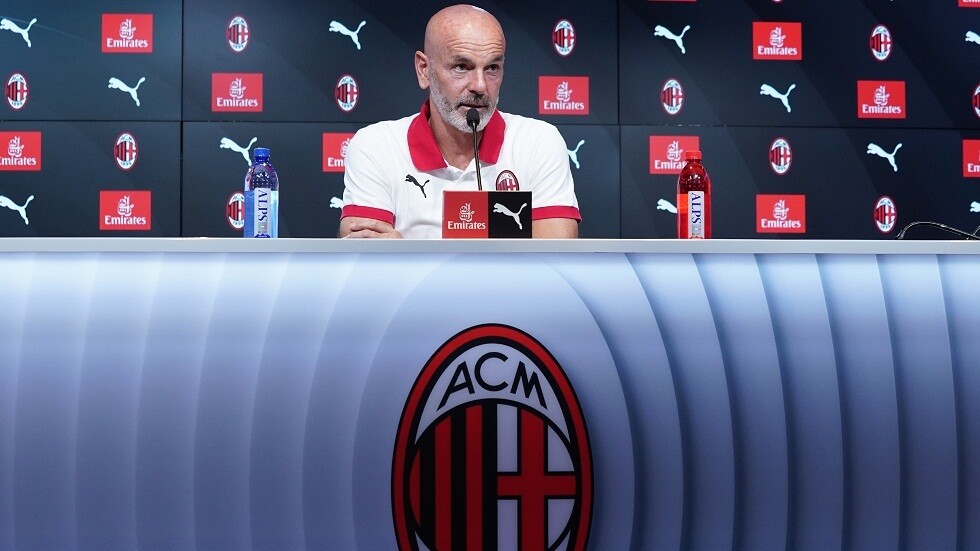 شفاء مدرب ميلان من فيروس كورونا