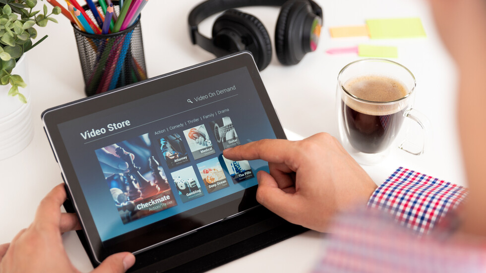 خبراء يحثون على التوقف عن مشاهدة الفيديوهات بدقة HD لإنقاذ الكوكب