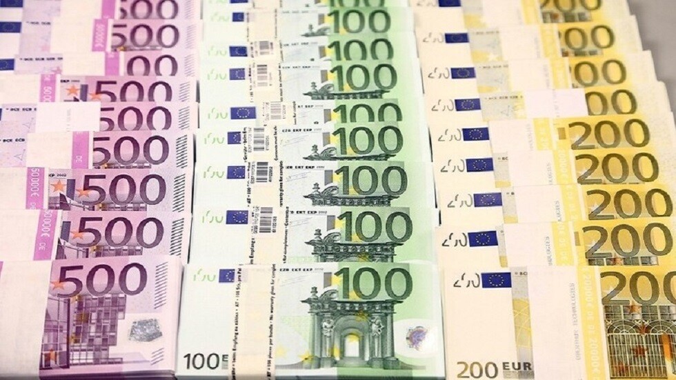 متقاعدة تترك ستة ملايين يورو لجيرانها