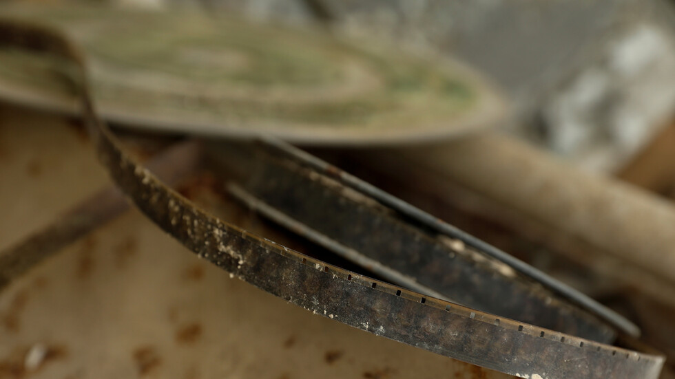 الابتعاد عن خط الخطر