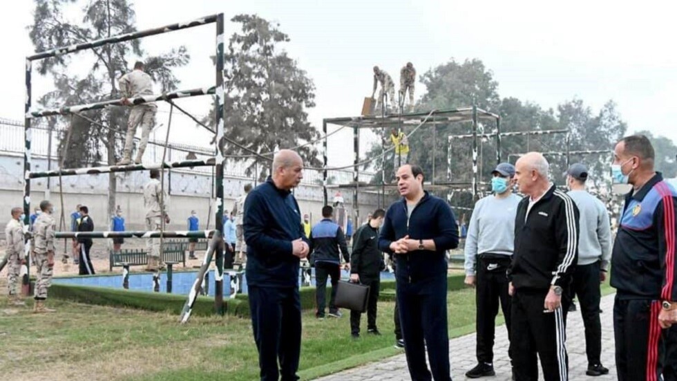 السيسي: حريصون على إقامة علاقات متوازنة مع دول العالم