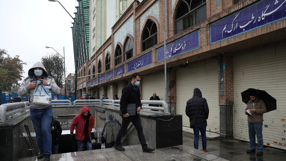 إيران تحدد موعد إجراء اختبار لقاحها المحلي ضد كورونا على البشر