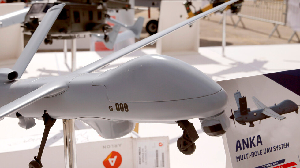 صفقة عسكرية بين تونس وتركيا لشراء طائرات مسيرة ومحطات تحكم أرضية