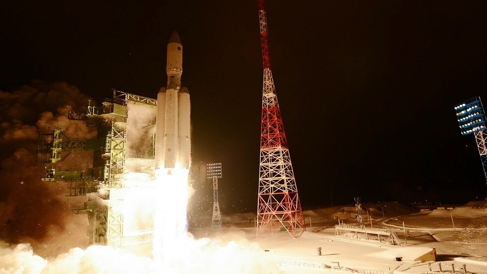 روسيا تطلق بنجاح صاروخ 