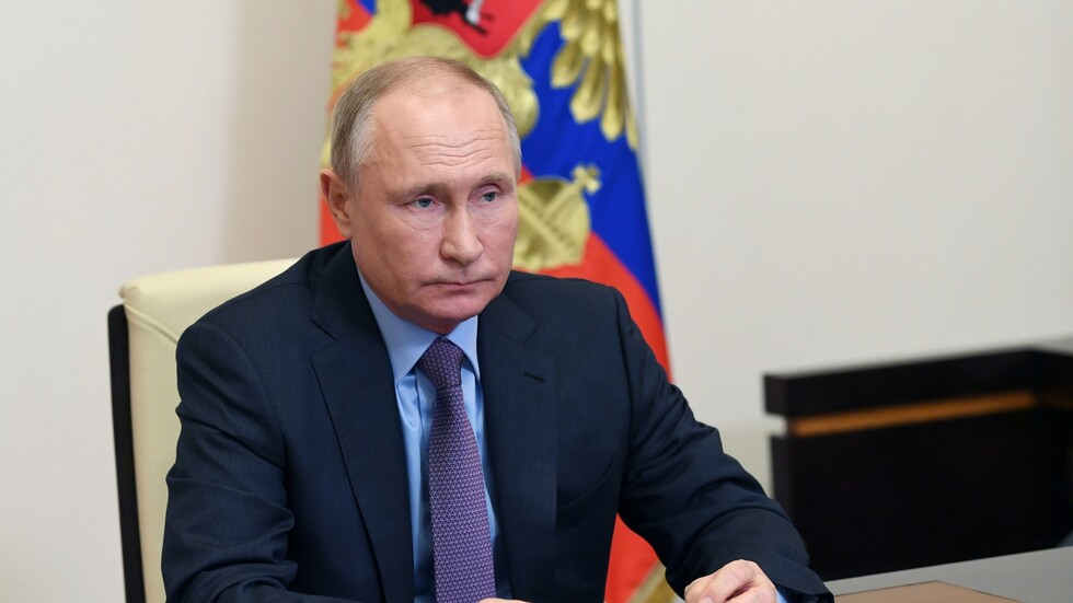 بيسكوف: من خصائص أسلوب بوتين طرح المهام بحزم