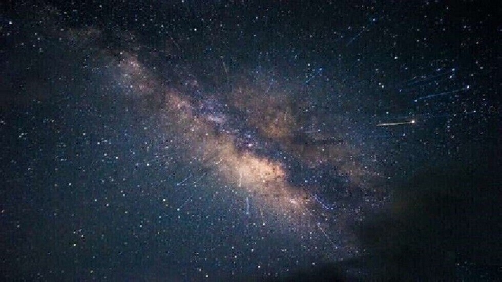 الفلكيون يسجلون انبعاثا قويا لأشعة غاما من أقدم مجرة في الكون