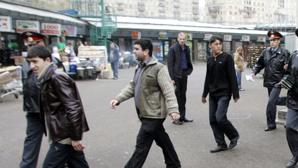 كورونا يقلص عدد المهاجرين في روسيا إلى النصف تقريبا