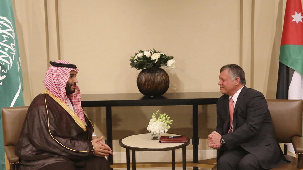 اتصال هاتفي بين العاهل الأردني وولي العهد السعودي