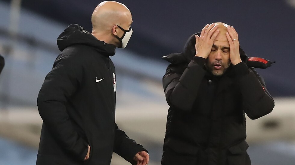 شاهد.. غوارديولا يفقد أعصابه على الحكم بسبب الوقت بدل الضائع