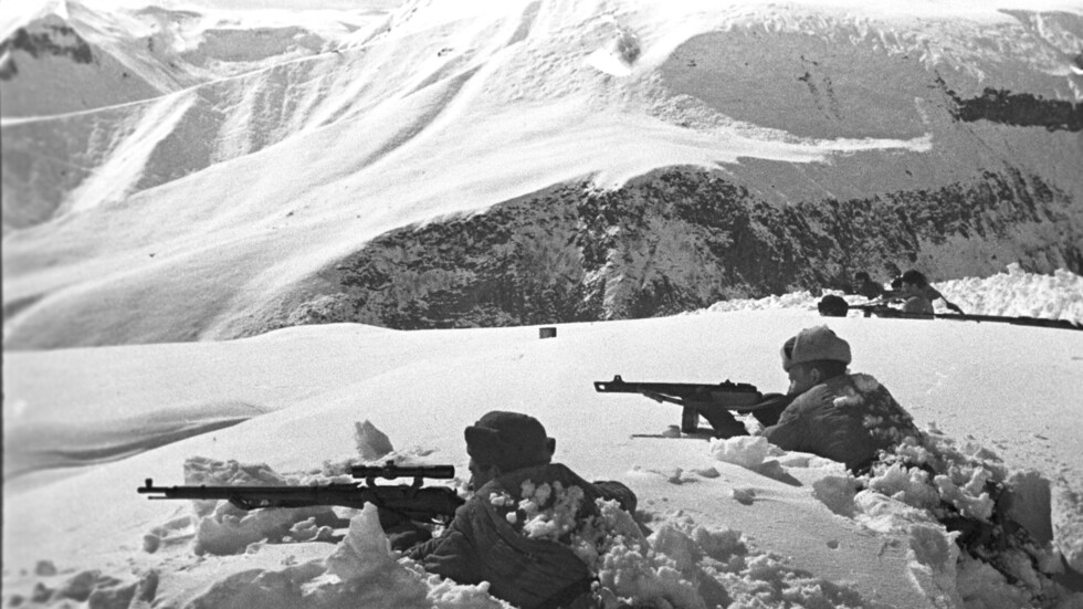 الاستخبارات الخارجية الروسية تكشف عن خطط ألمانيا النازية لاستخدام أسلحة كيميائية في القوقاز عام 1942