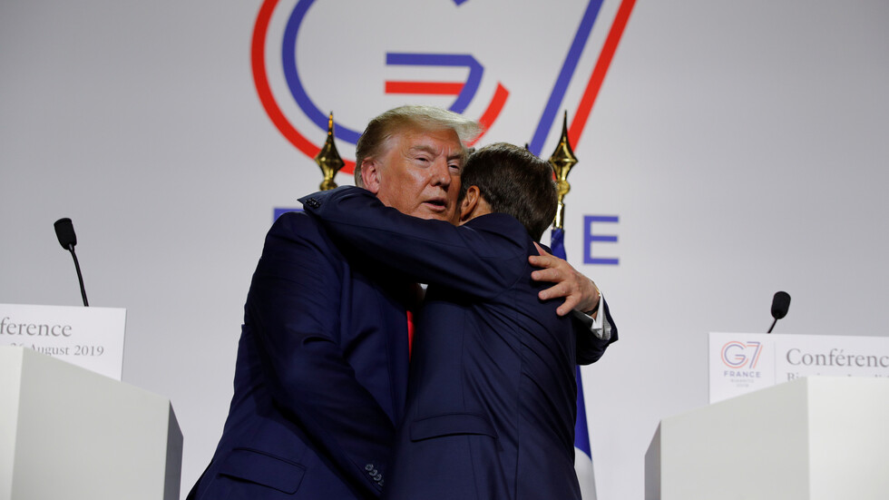 ترامب يتمنى الشفاء العاجل لماكرون