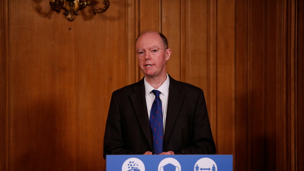 كبير الأطباء في بريطانيا يؤكد سرعة تفشي الطفرة الجديدة من فيروس كورونا