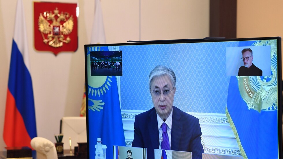 كازاخستان تطلق إنتاج اللقاح الروسي "سبوتنيك v" على أراضيها