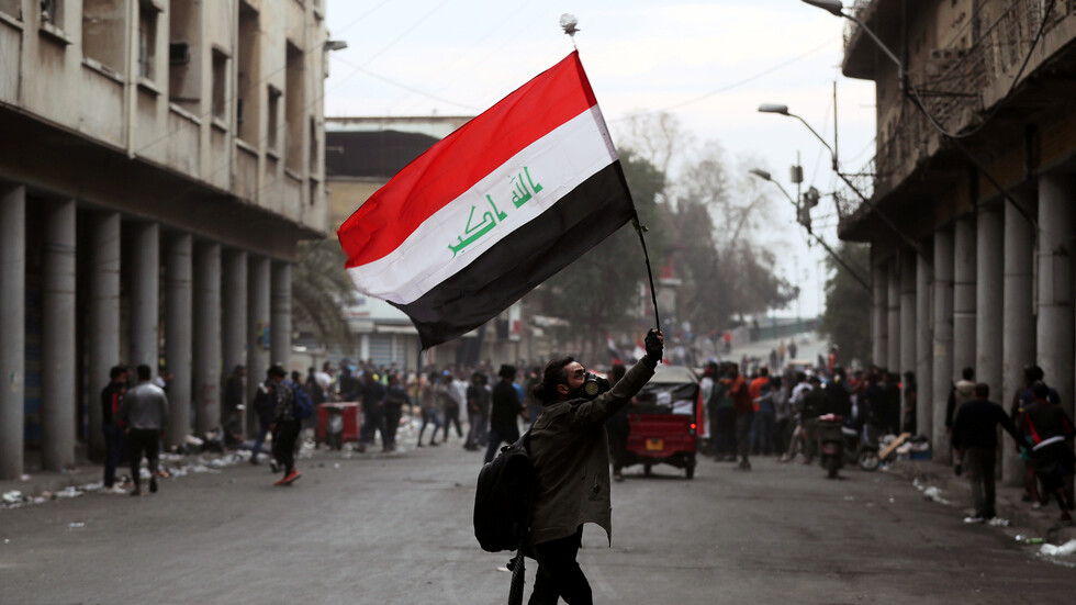 العراق: استقطاع 40% من رواتب الرئاسات الثلاث بموازنة 2021