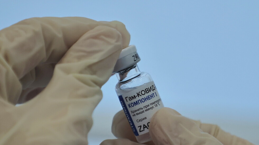 الجزائر وروسيا تستمران في التفاوض حول لقاح 