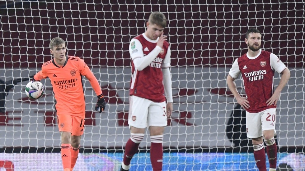 حارس أرسنال يحذف حسابه على