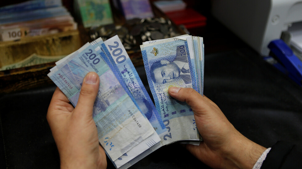 المغرب يقوم بسداد ديون خارجية بنحو مليار دولار