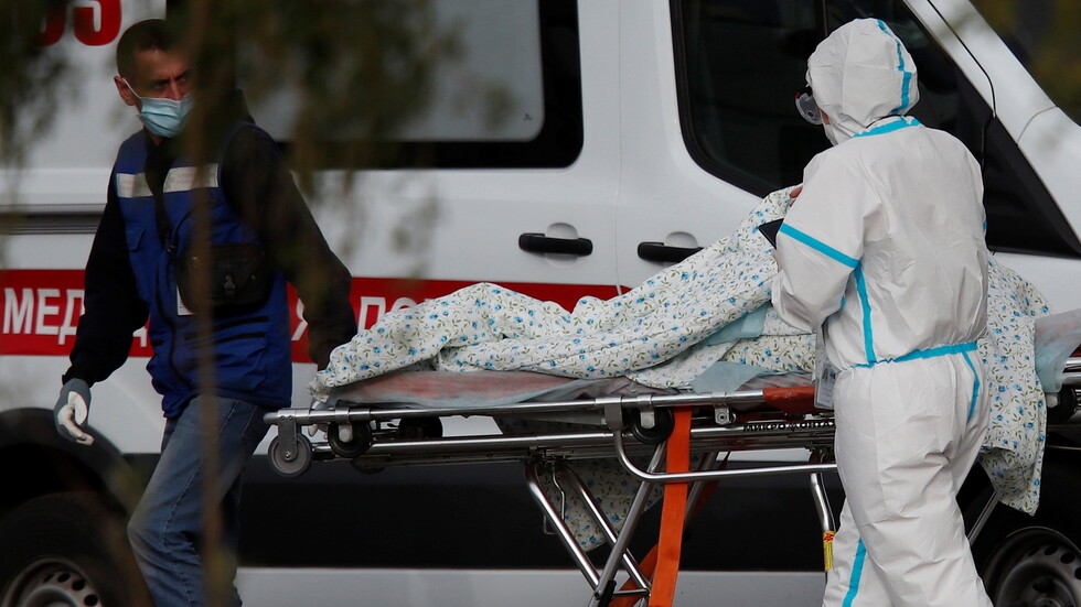 روسيا تسجل تراجعا في عدد الوفيات والإصابات الجديدة بكورونا مقارنة بالأيام الماضية